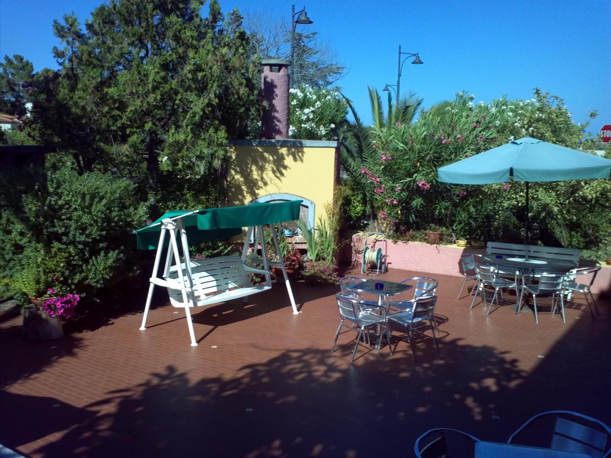 אולביה Hotel Abbaruja מראה חיצוני תמונה