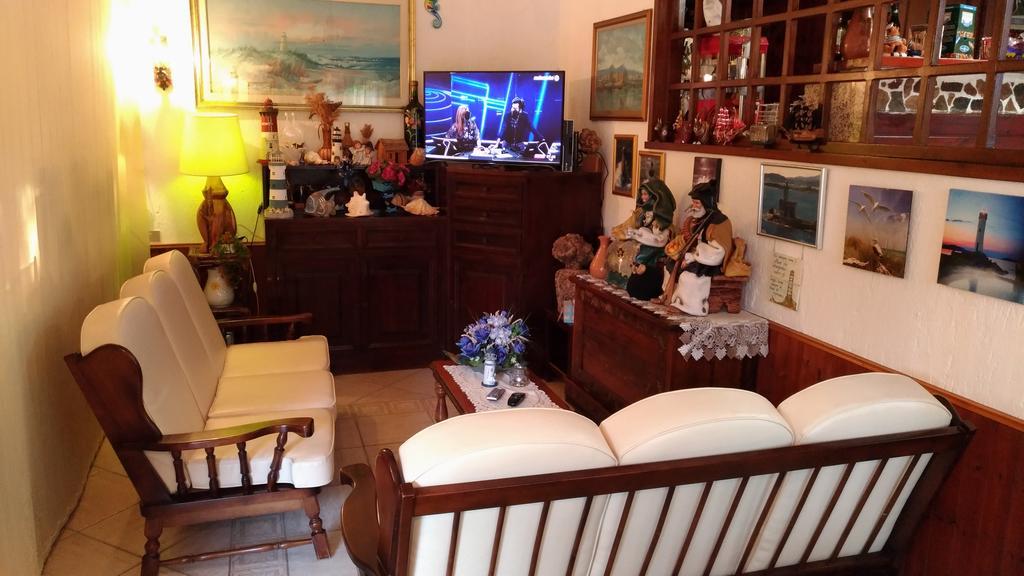 אולביה Hotel Abbaruja מראה חיצוני תמונה